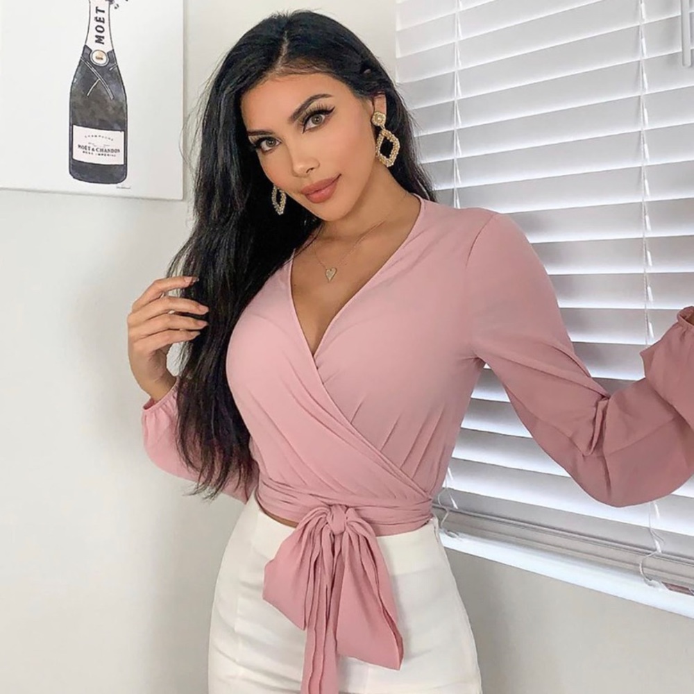 (M) Wrap Blouse